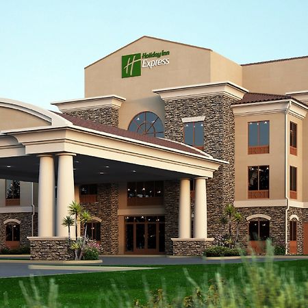 Holiday Inn Express & Suites - Redding By Ihg Экстерьер фото