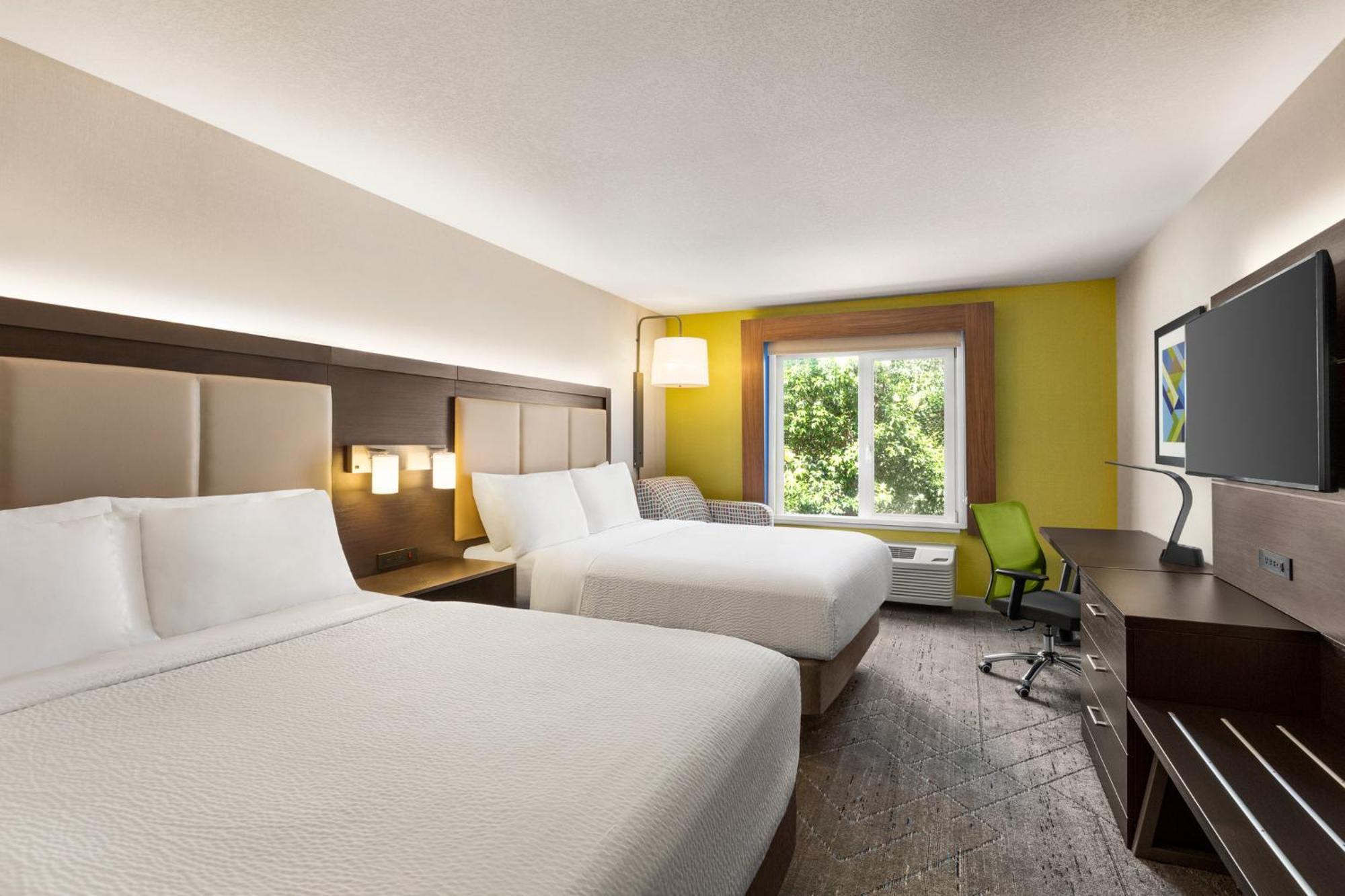 Holiday Inn Express & Suites - Redding By Ihg Экстерьер фото
